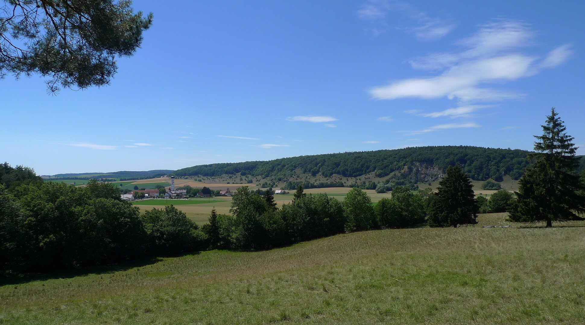 Blick auf die Mauerner Höhlen