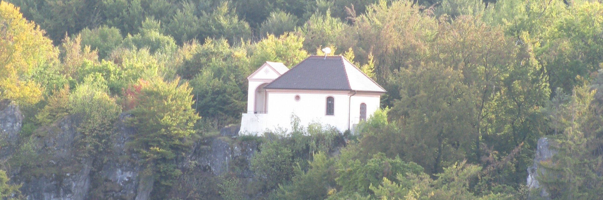 Kreuzelkapelle oberhalb von Wellheim